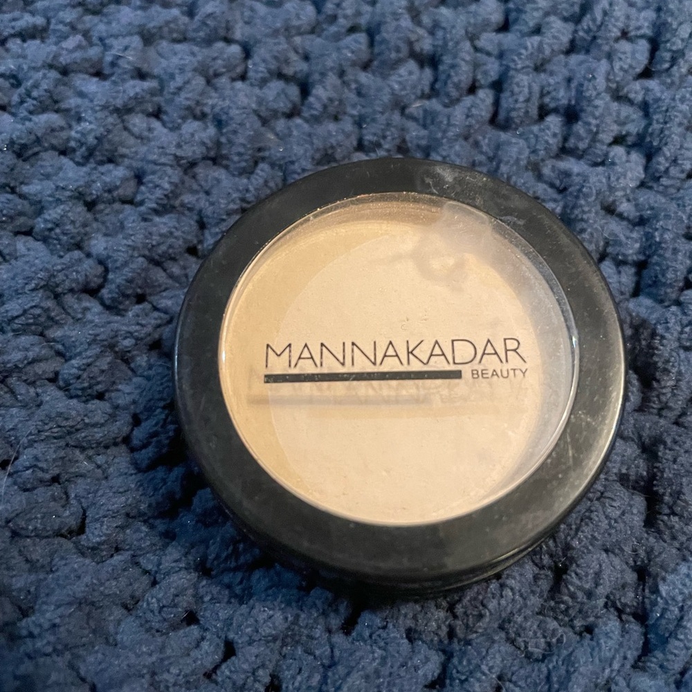Makeup Bundle - Picture 5 of 13